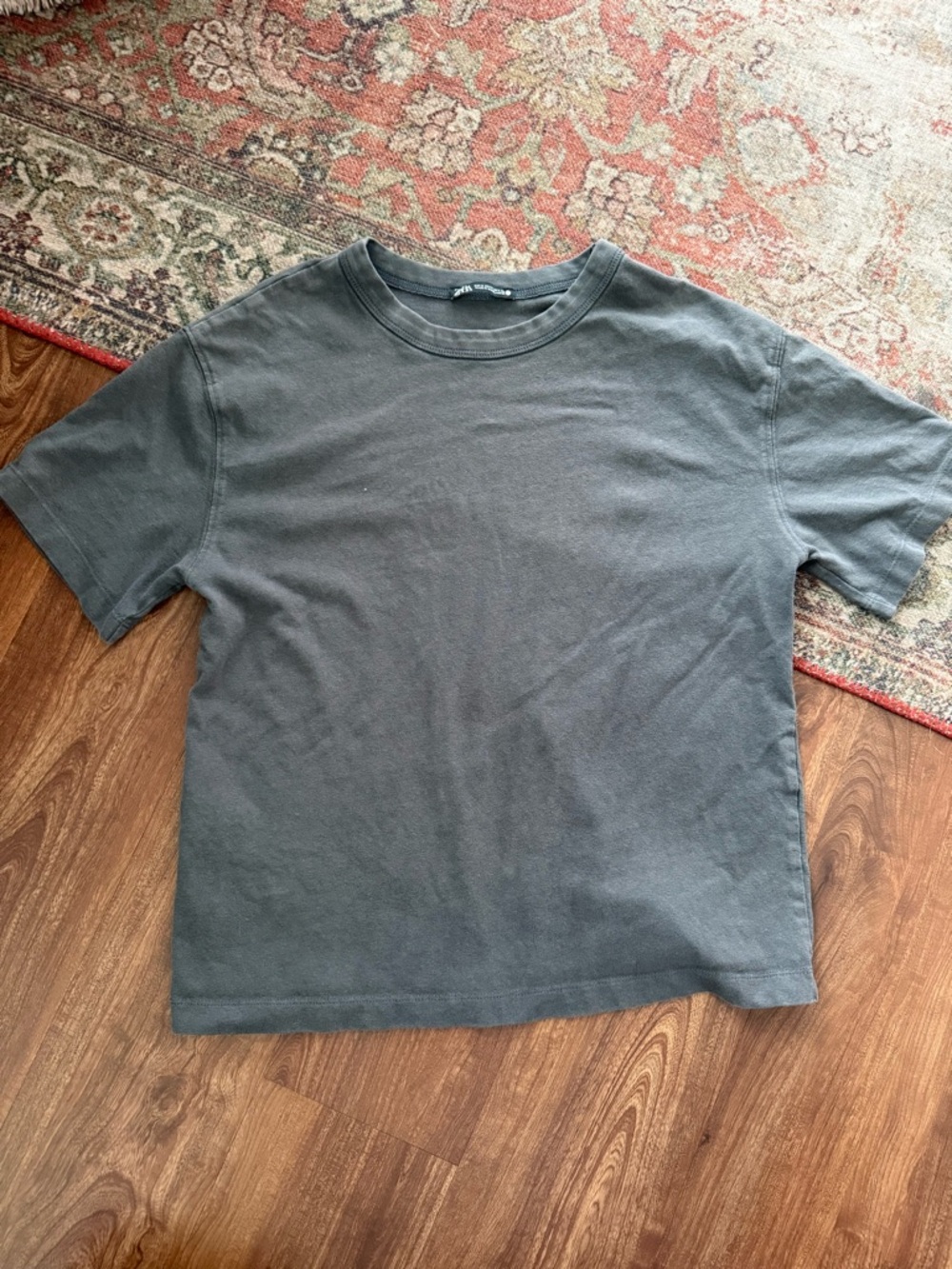 Zara Perfect Gray Short Sleeve Crewneck Tee , Women’s Small